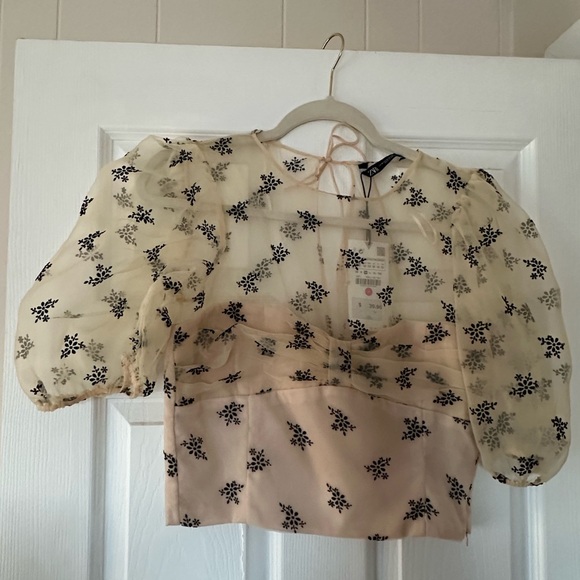 Zara NWT Floral Puff Sleeve Top - Beige - Picture 6 of 8